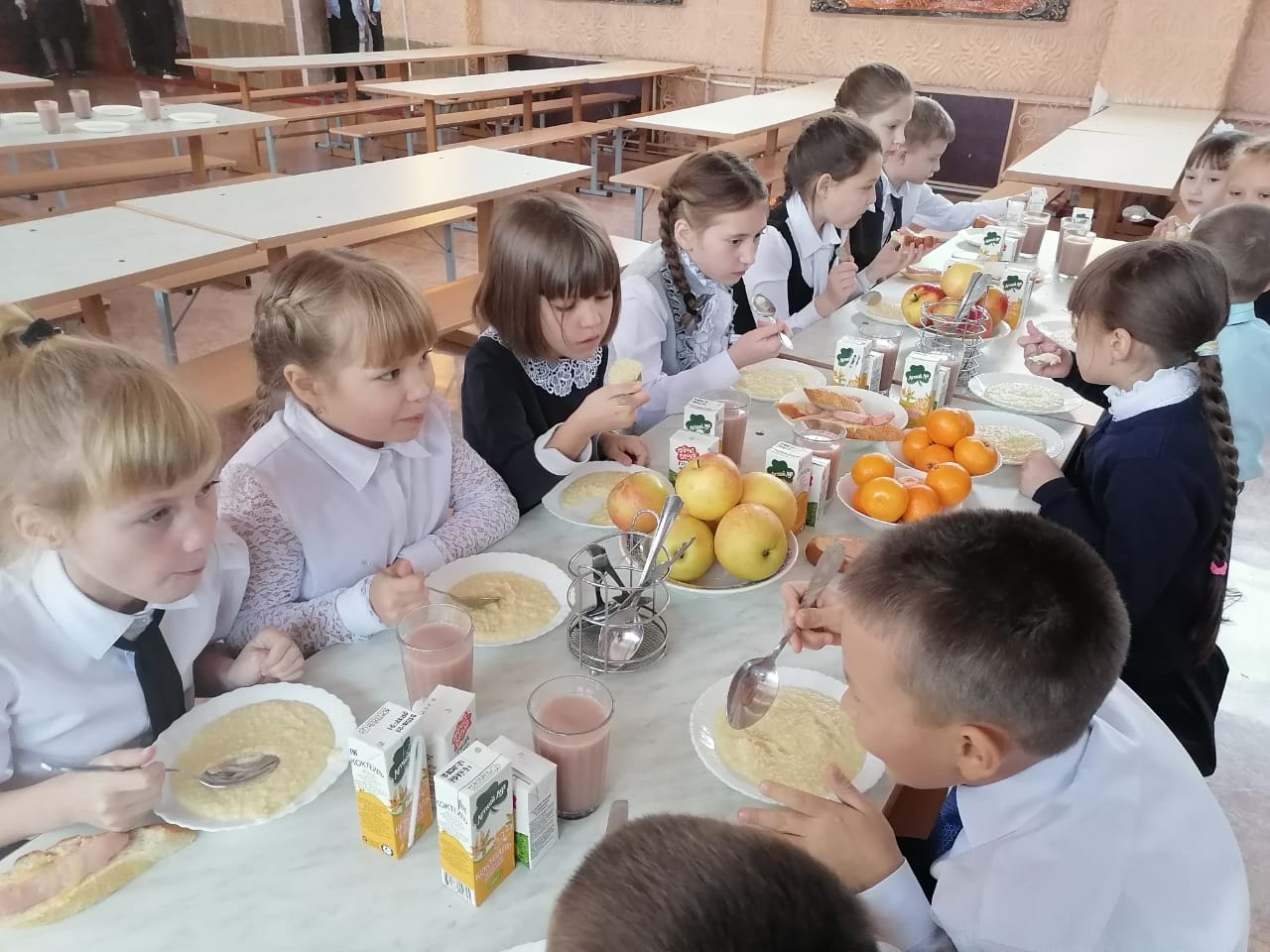 Завтрак начальная школа